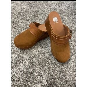 Yellow Box Tan Suede Leather Buckle Platform‎ Clogs Mules Boho Studded Shoes